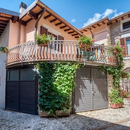 Eremo Di Santo Apollinare Appartement Messenano